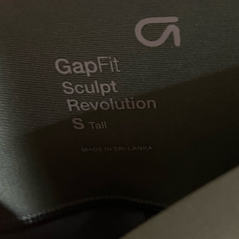 NWOT GAP Camouflage Leggings - Picture 3 of 4